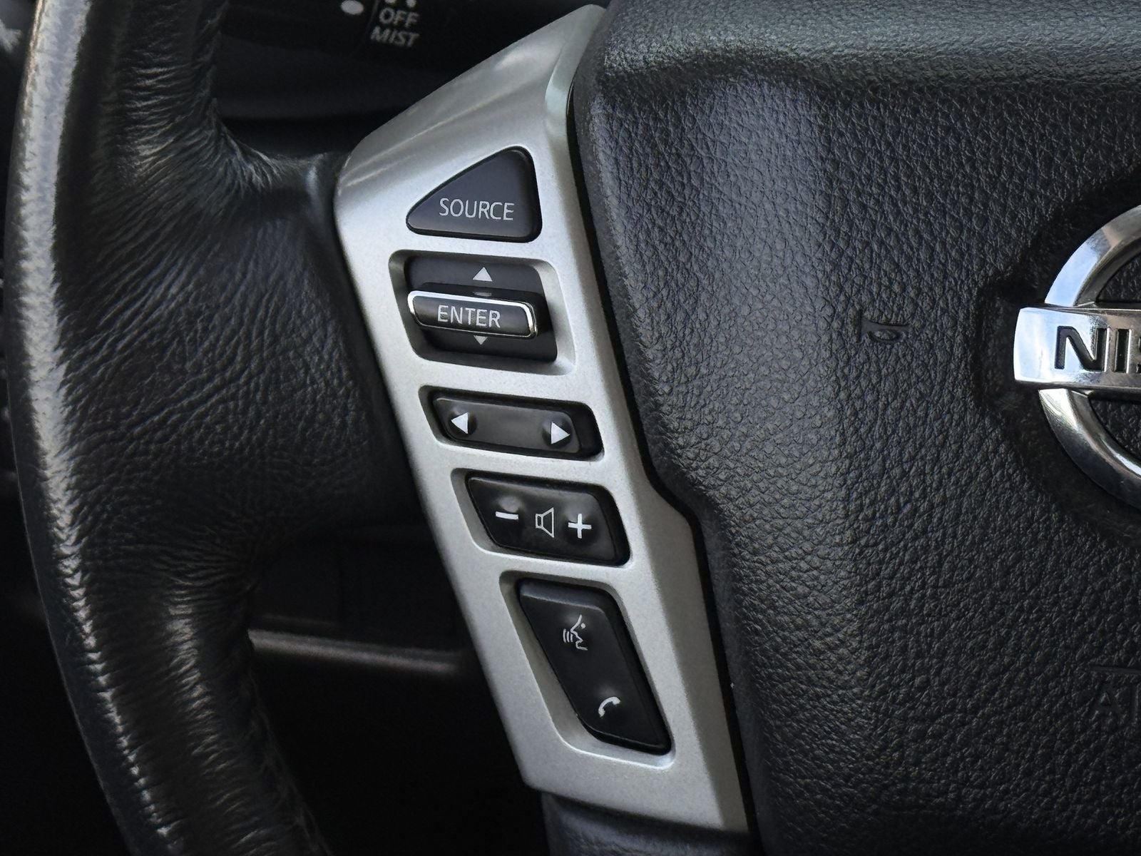 2020 Nissan Titan SV