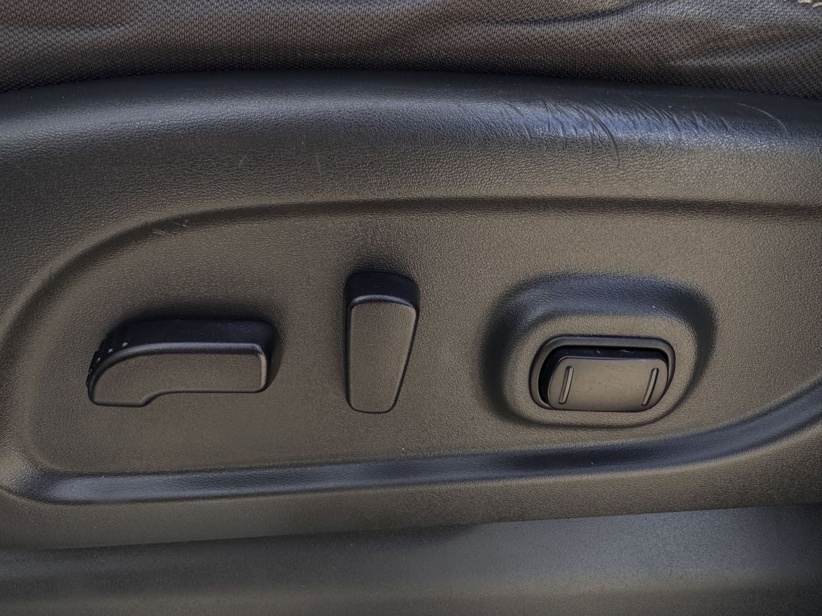 2020 Nissan Titan SV