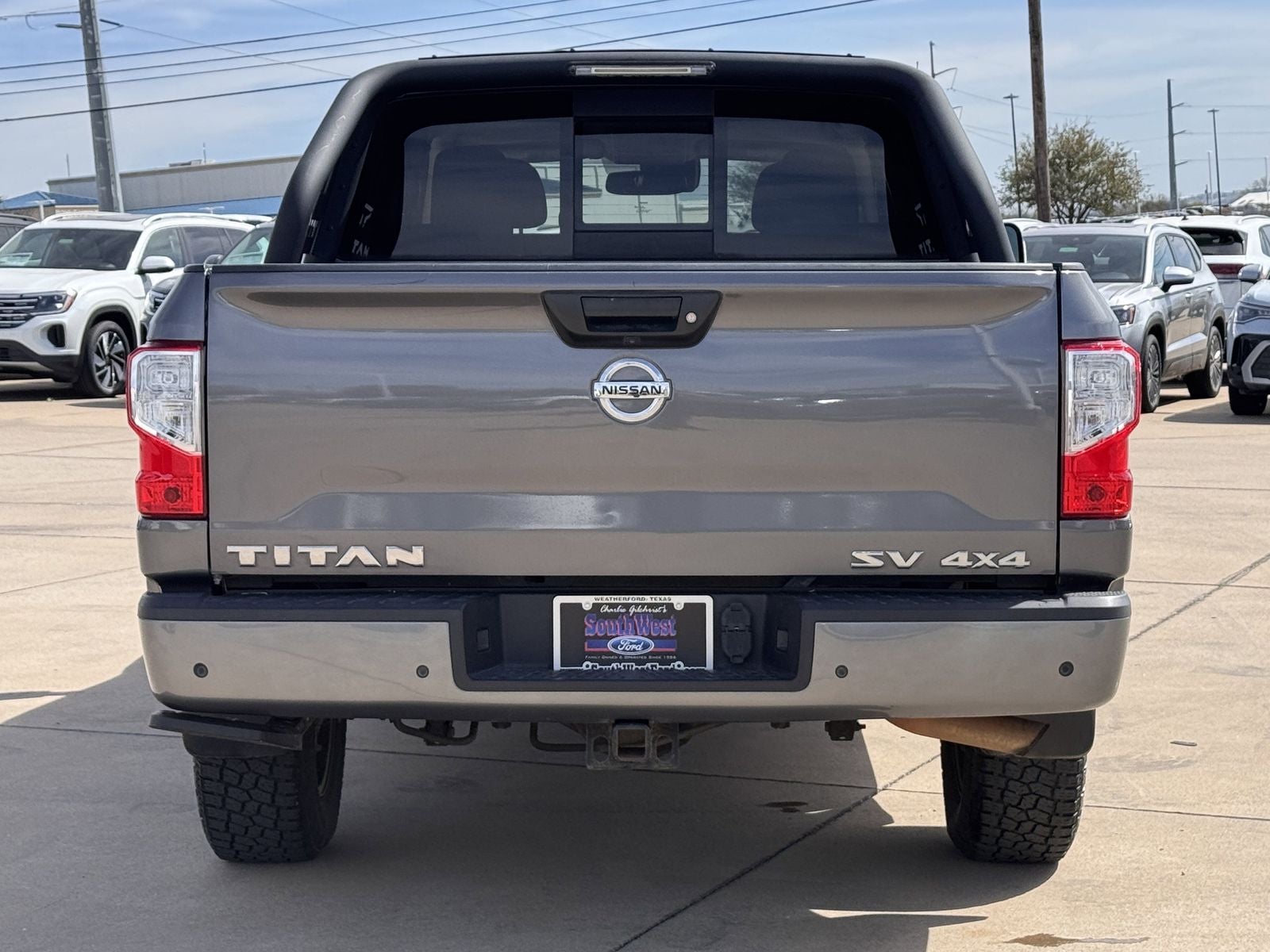 2020 Nissan Titan SV