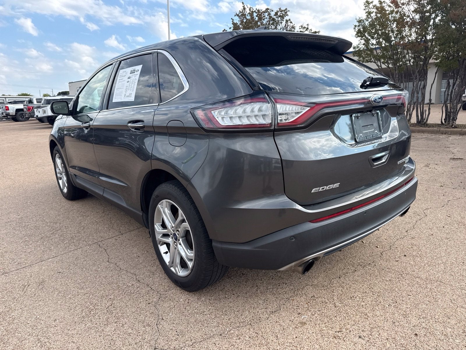 2017 Ford Edge Titanium