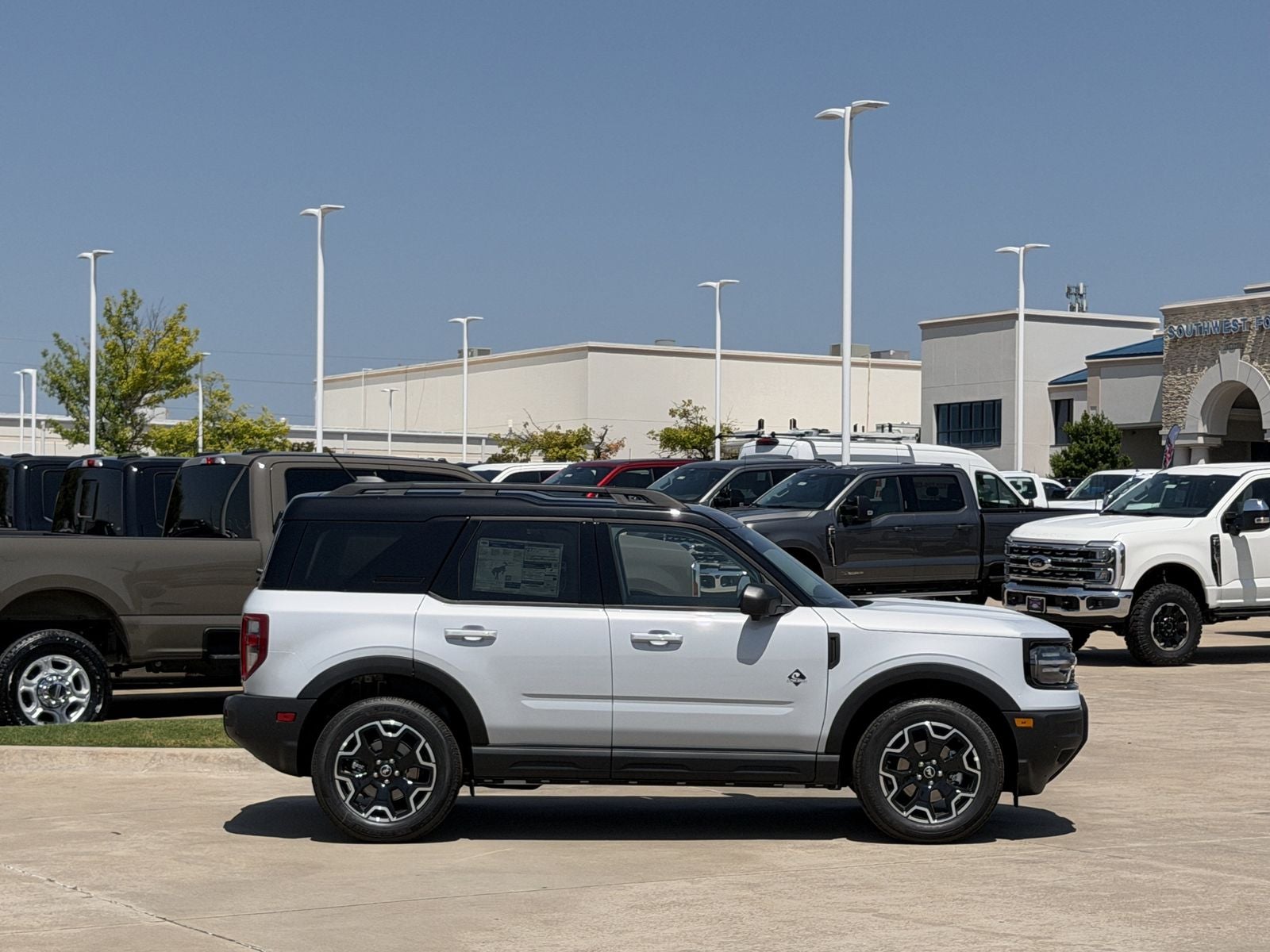 2026 Ford Bronco Sport Outer Banks