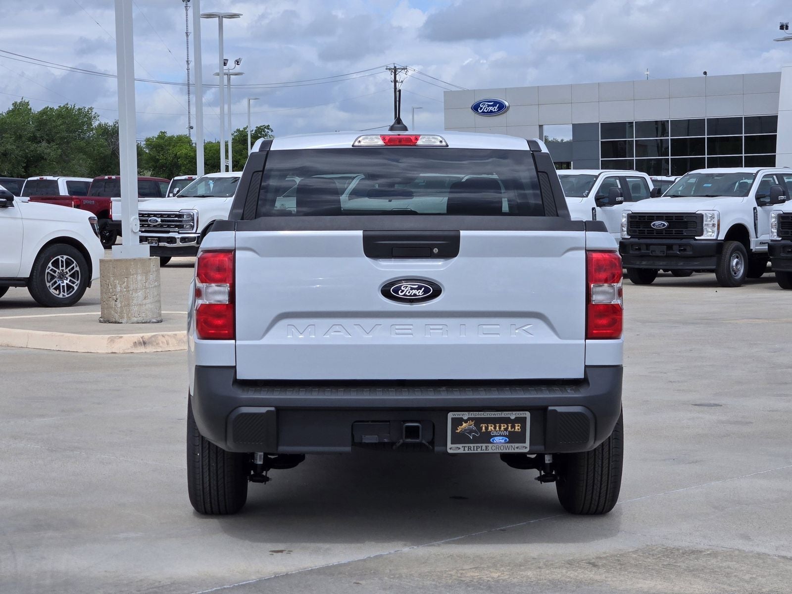 2026 Ford Maverick XL