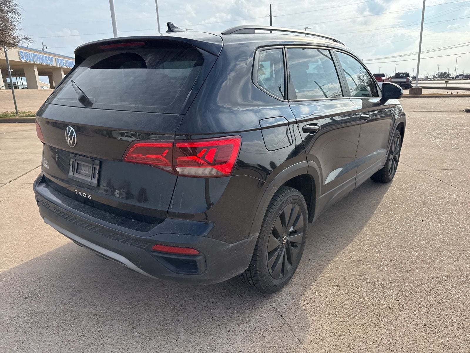 2023 Volkswagen Taos 1.5T S