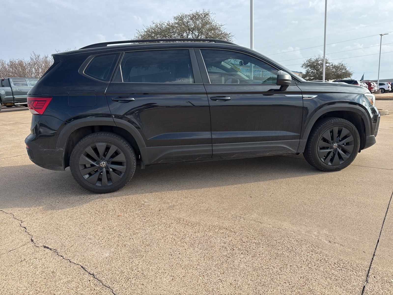 2023 Volkswagen Taos 1.5T S