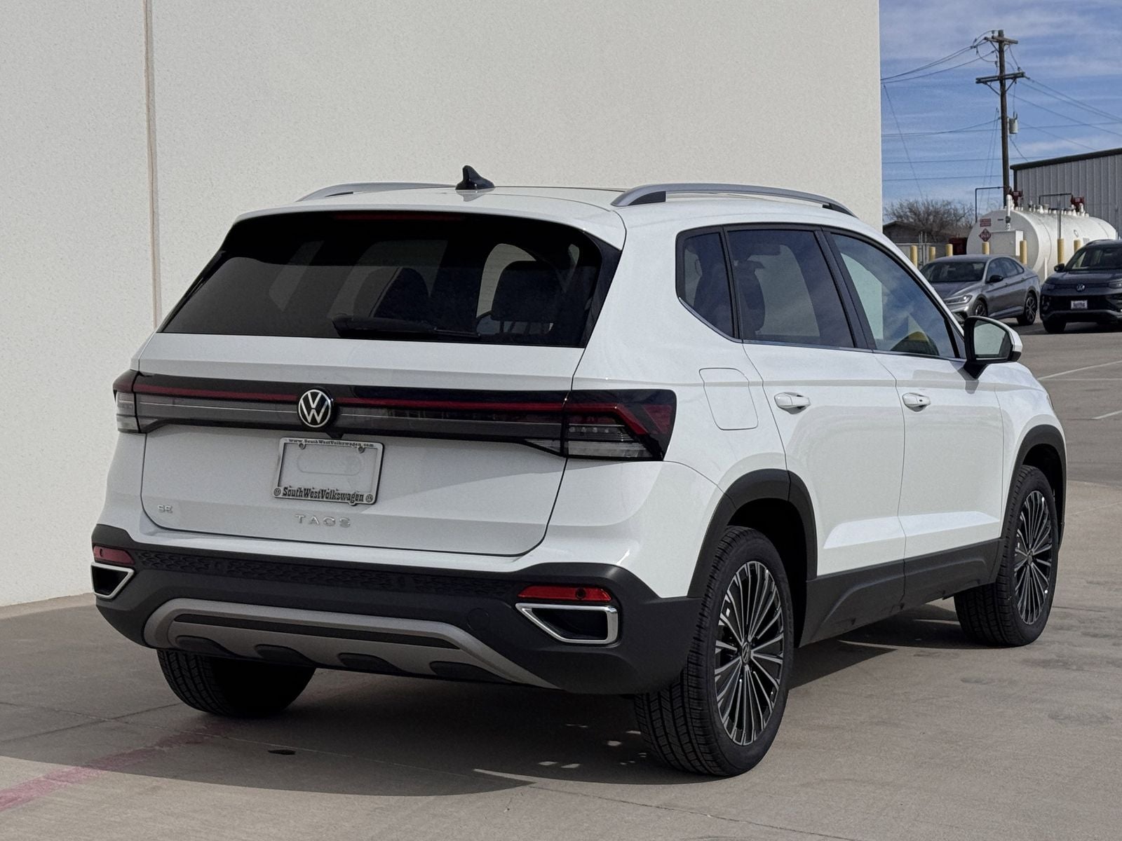 2025 Volkswagen Taos 1.5T SE