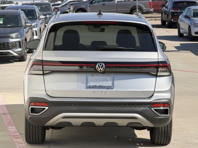 2025 Volkswagen Taos 1.5T SE