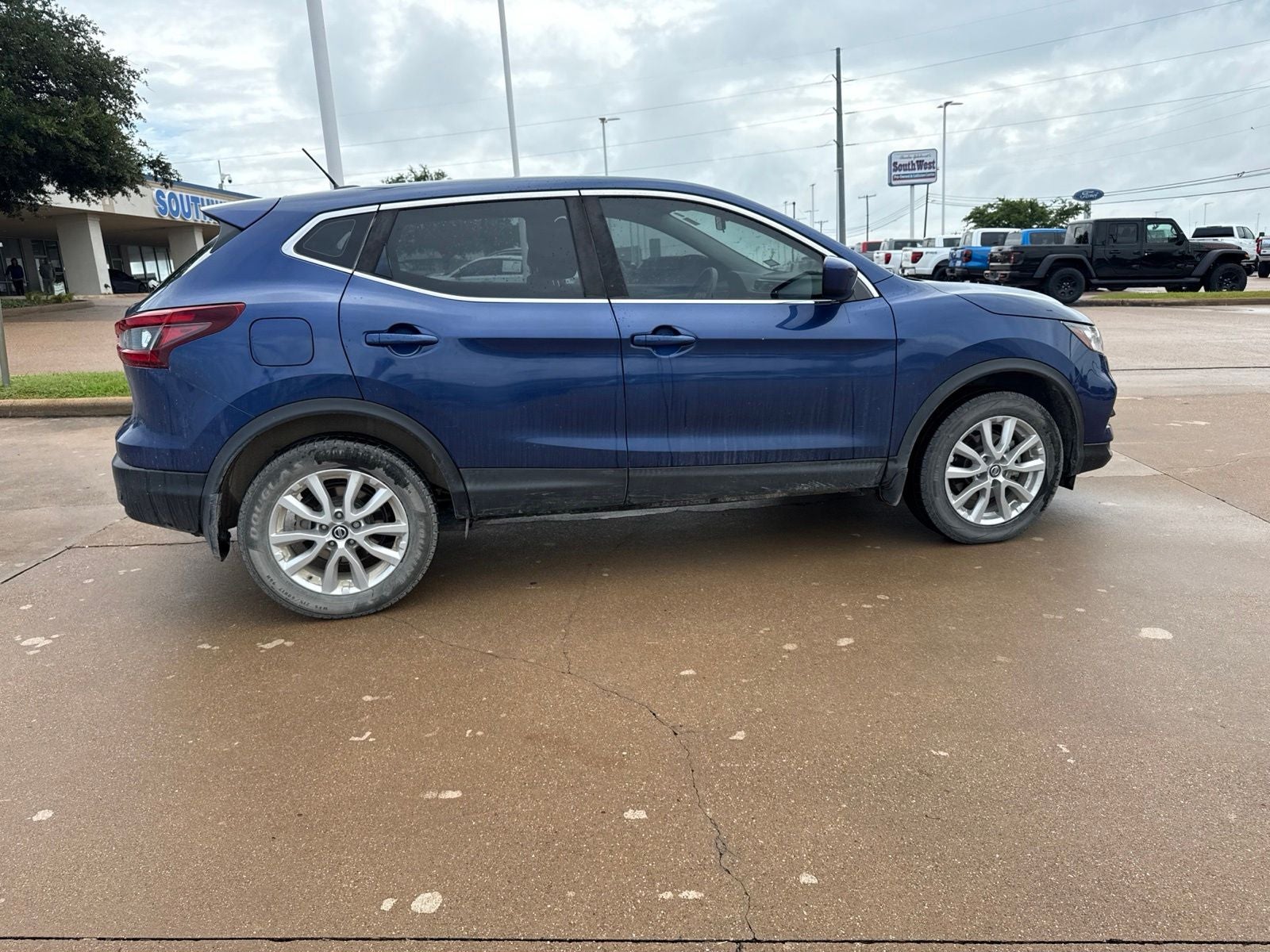 2021 Nissan Rogue Sport S