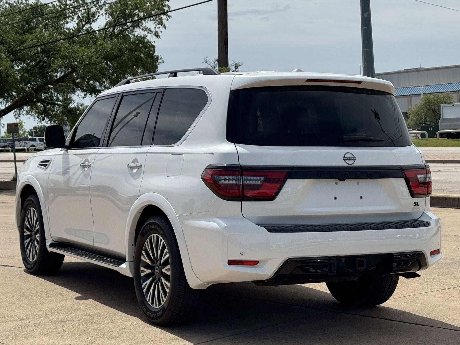 2023 Nissan Armada SL