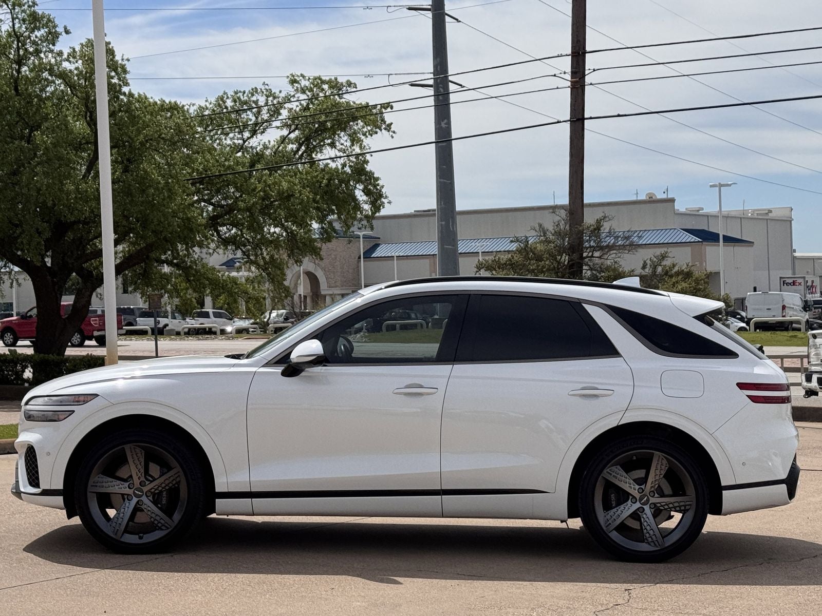 2023 Genesis GV70 2.5T