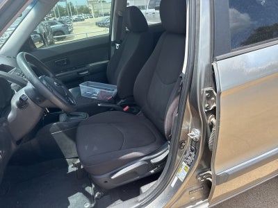 2013 Kia Soul Base