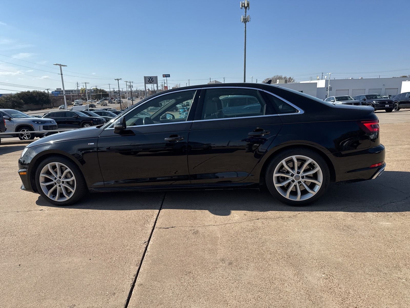 2019 Audi A4 2.0T Premium quattro