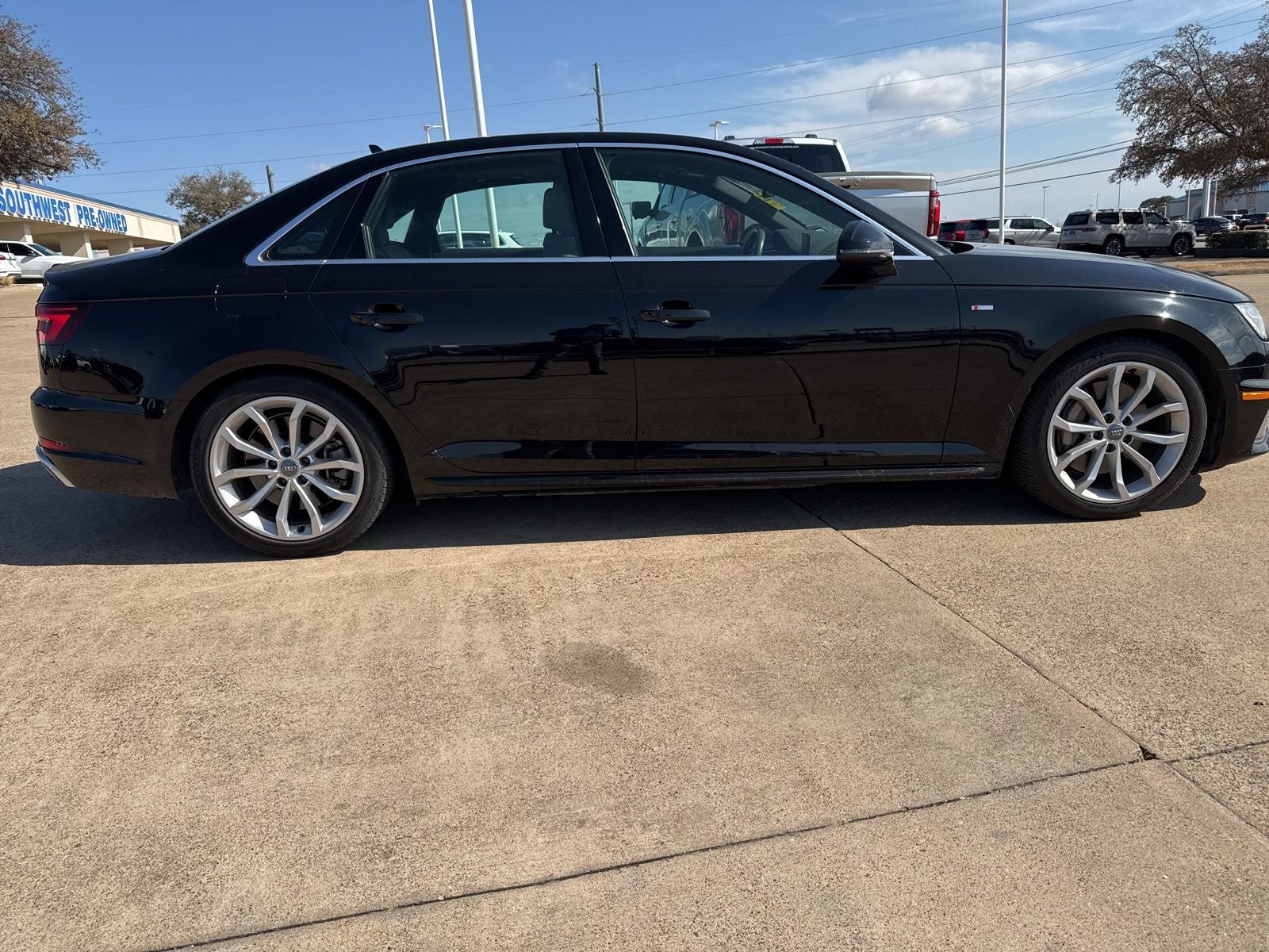 2019 Audi A4 2.0T Premium quattro