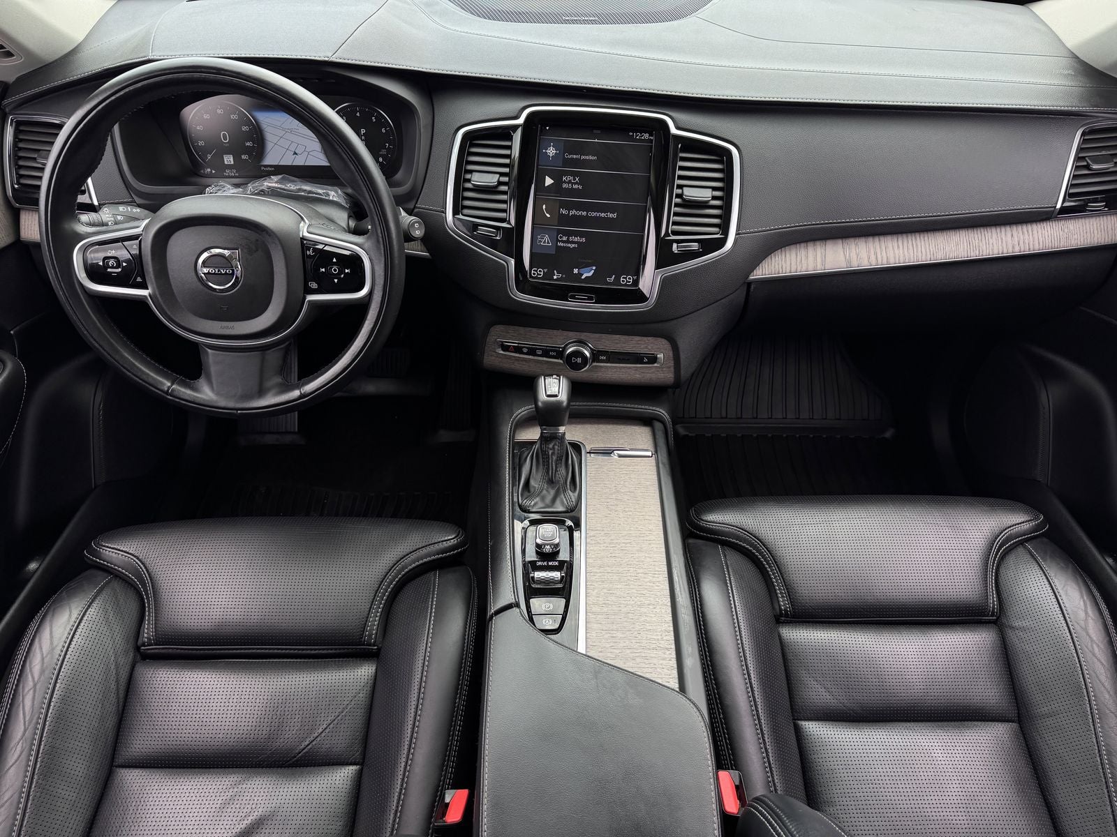 2021 Volvo XC90 T6 Inscription