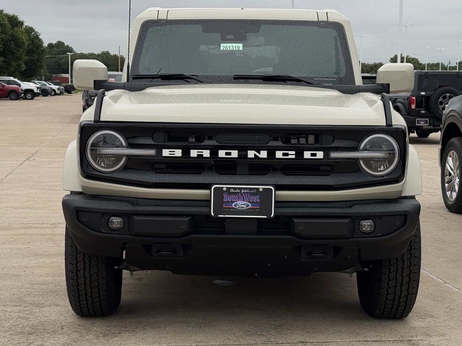 2026 Ford Bronco Outer Banks®