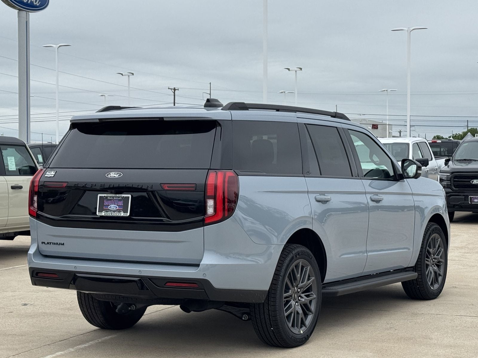 2026 Ford Expedition Platinum®