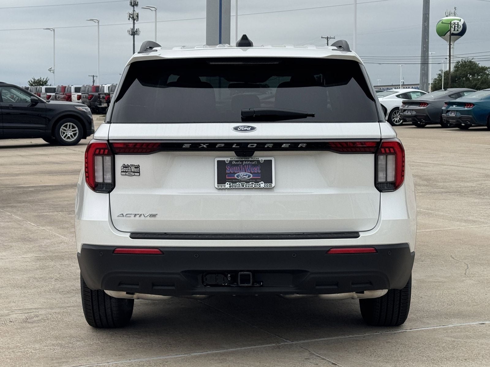 2026 Ford Explorer Active