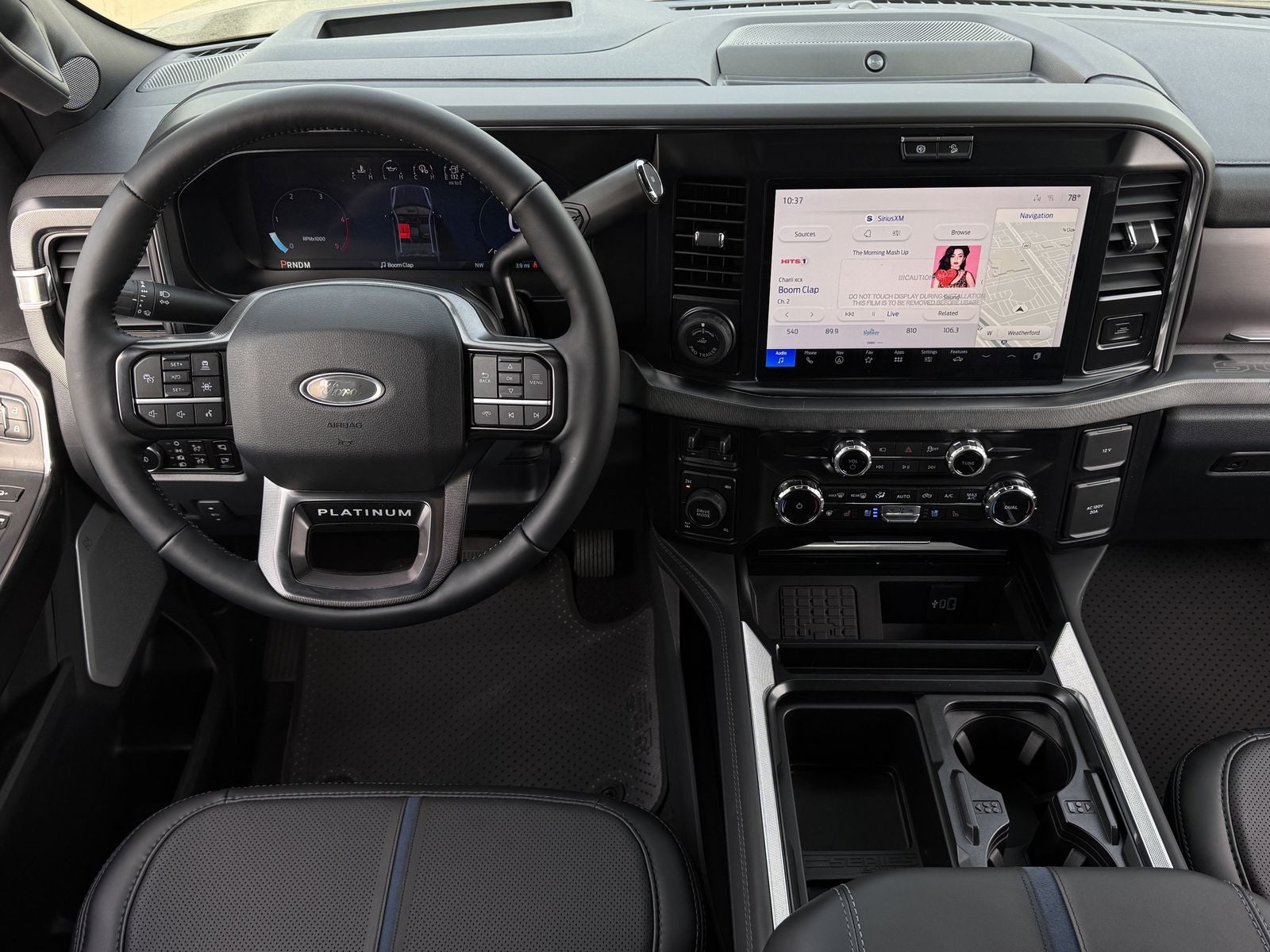 2026 Ford Super Duty F-350® Platinum®