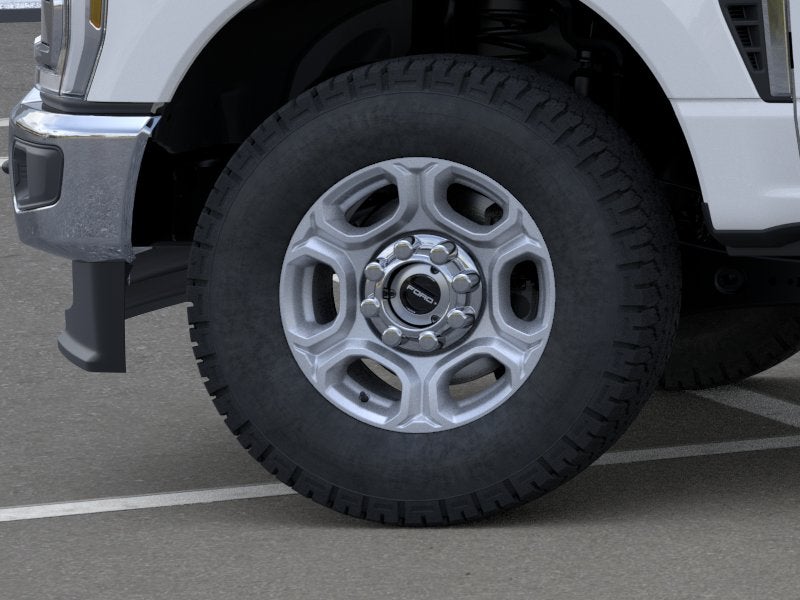 2026 Ford Super Duty F-350® XLT