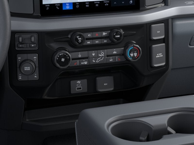 2026 Ford Super Duty F-350® XLT
