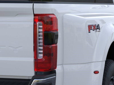 2026 Ford Super Duty F-350® Lariat®
