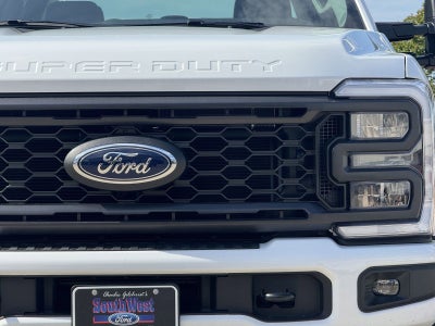 2026 Ford Super Duty F-350® XL