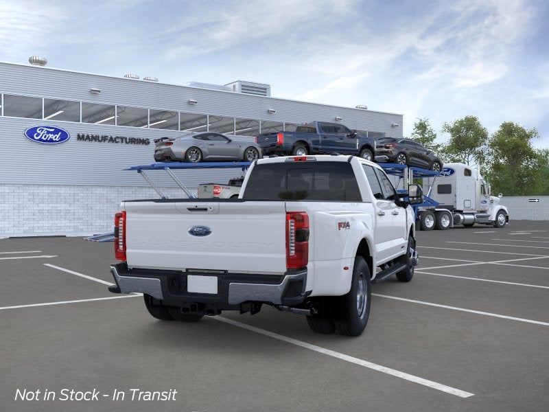 2026 Ford Super Duty F-350® Lariat®