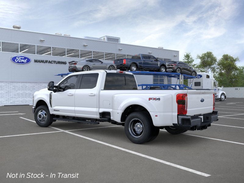 2026 Ford Super Duty F-350® Lariat®