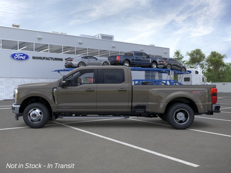 2026 Ford Super Duty F-350® Lariat®