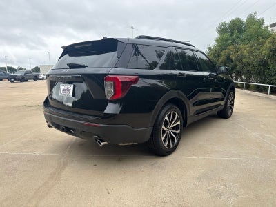 2022 Ford Explorer ST-Line
