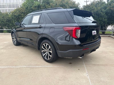 2022 Ford Explorer ST-Line
