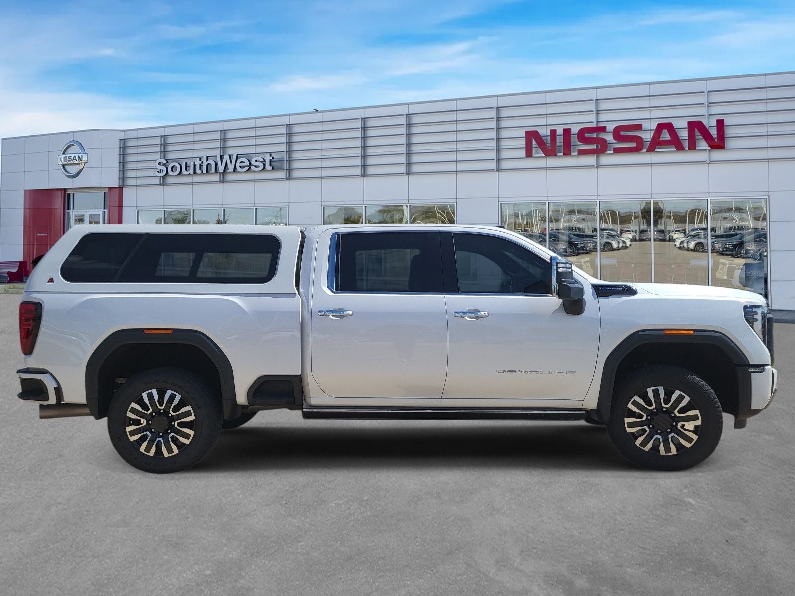 2024 GMC Sierra 2500HD Denali Ultimate