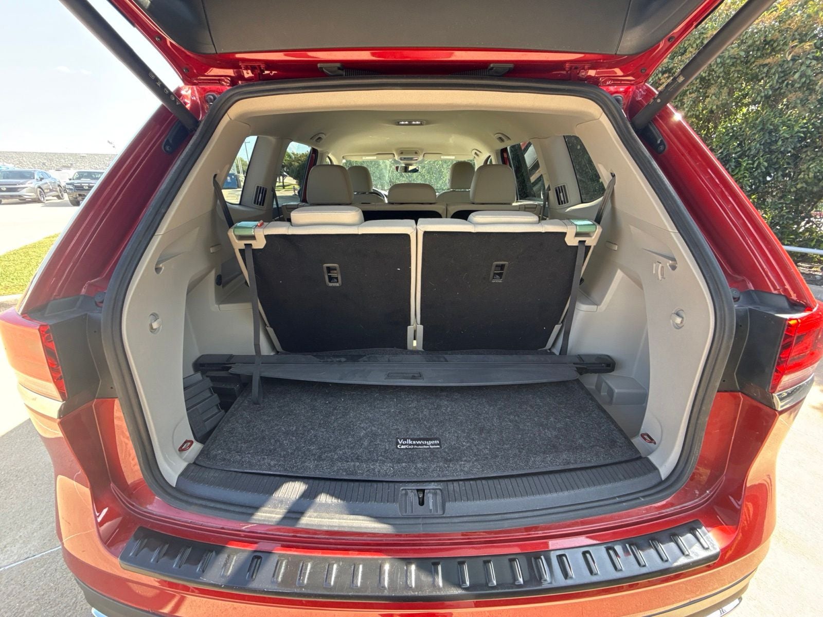 2024 Volkswagen Atlas 2.0T SE w/Technology