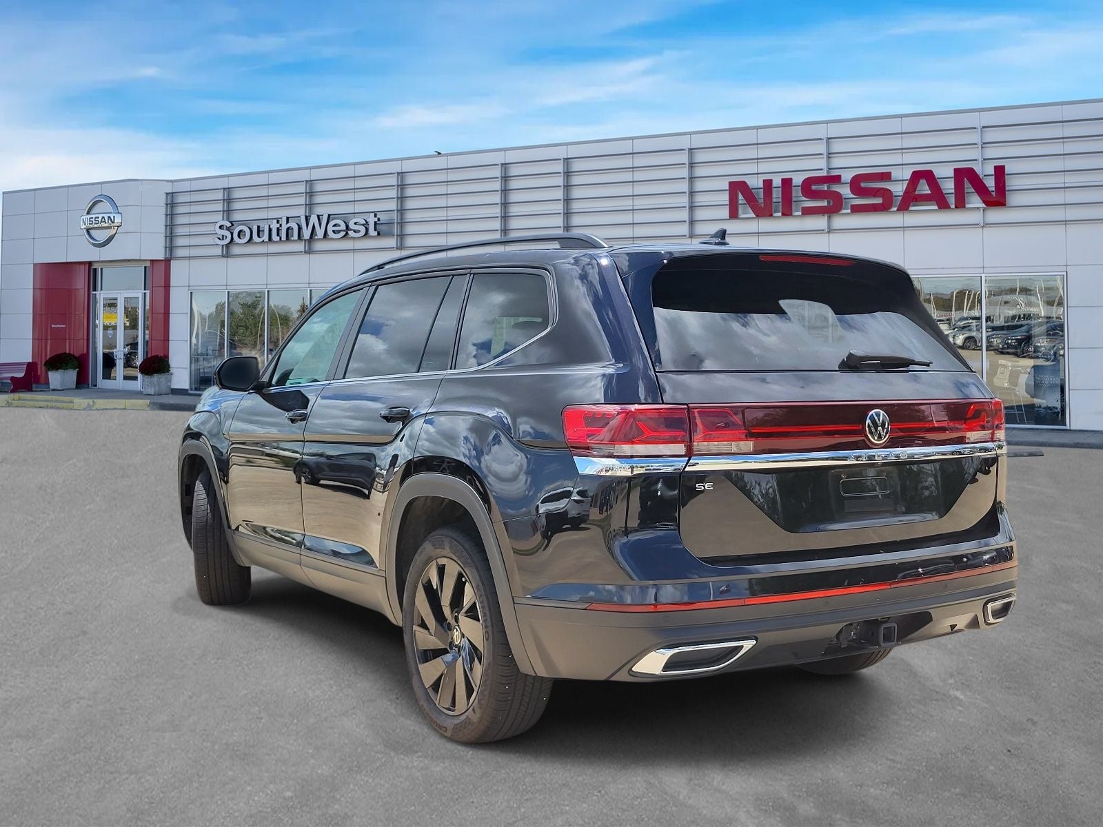 2024 Volkswagen Atlas 2.0T SE w/Technology