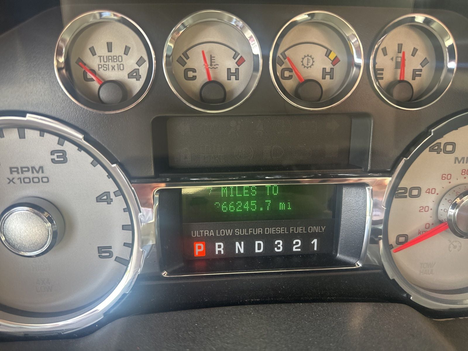 2009 Ford F-350SD King Ranch DRW