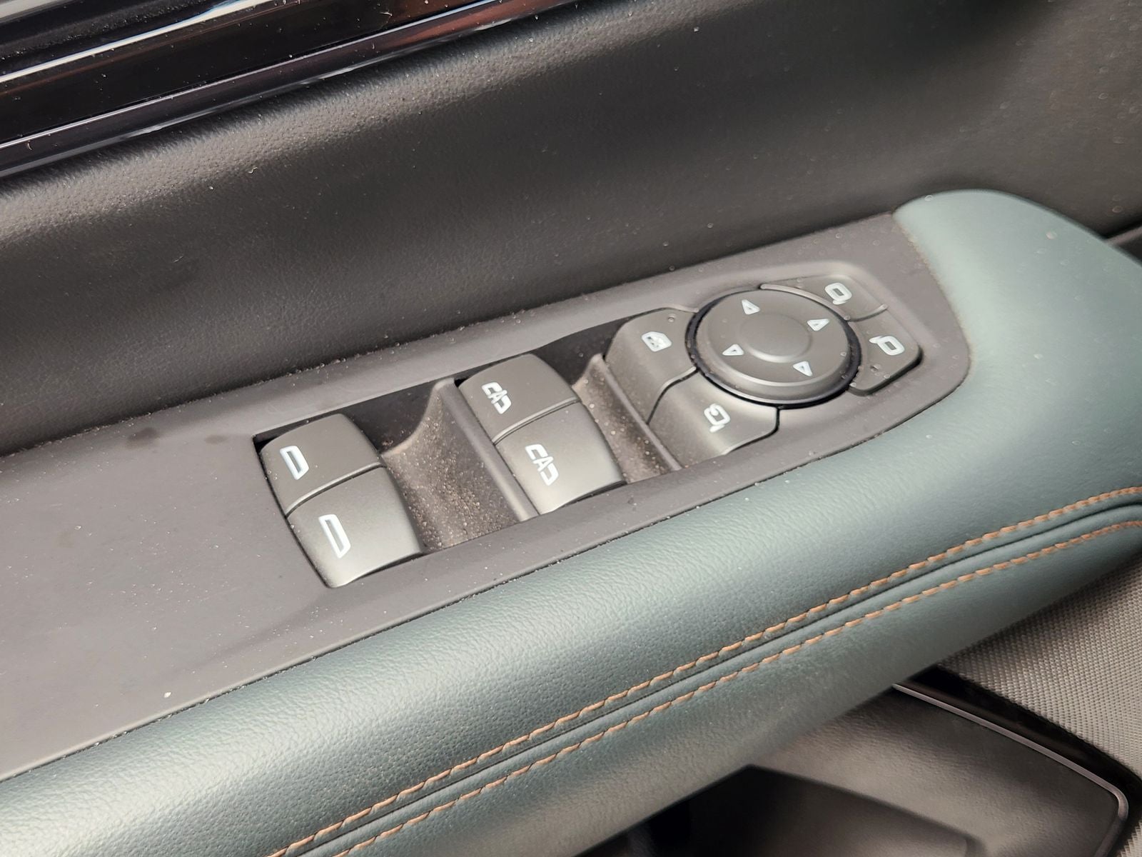 2025 GMC Yukon AT4