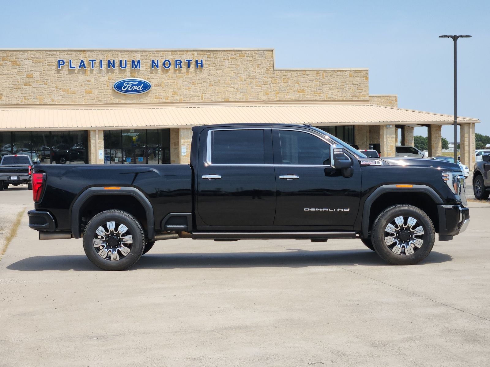 2024 GMC Sierra 2500HD Denali