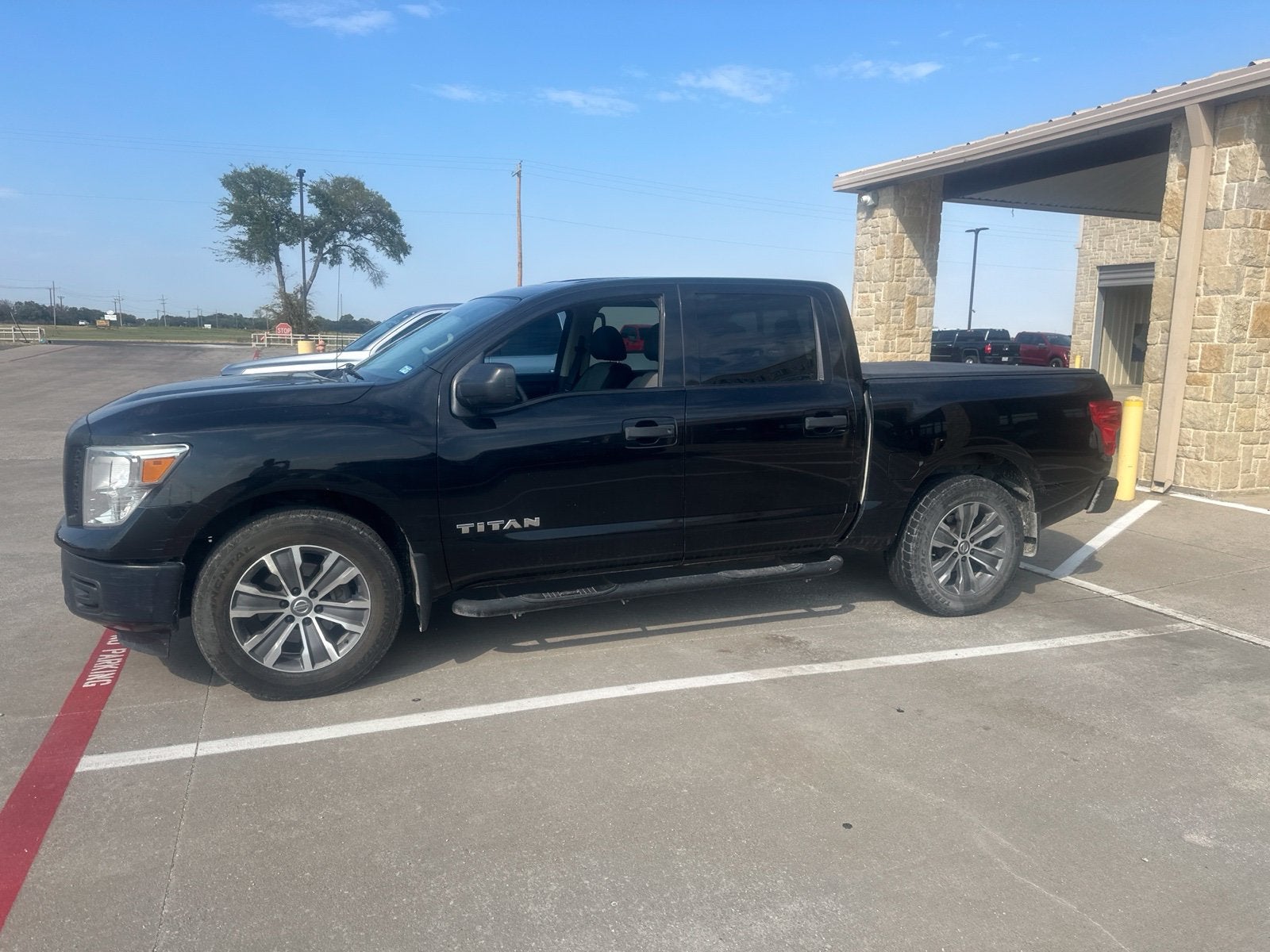 2017 Nissan Titan S
