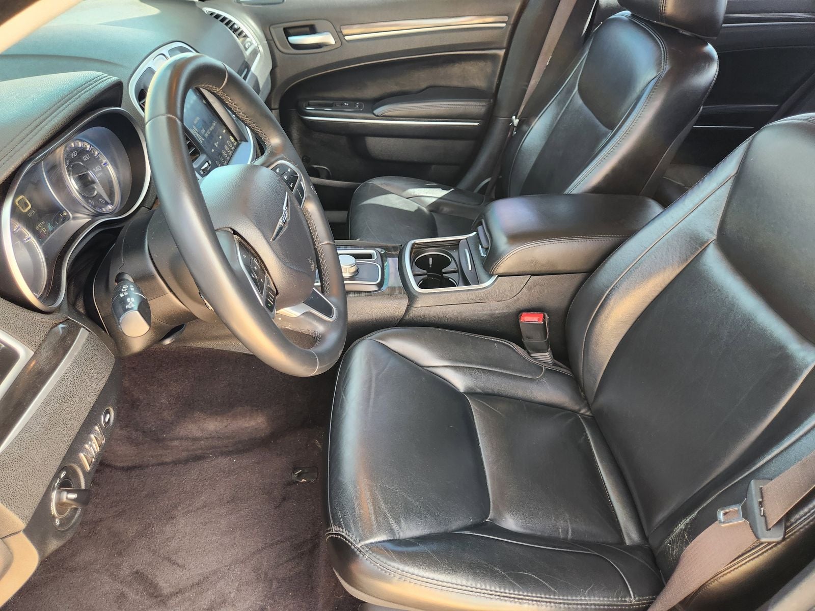 2017 Chrysler 300 Limited