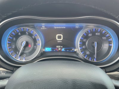 2017 Chrysler 300 Limited