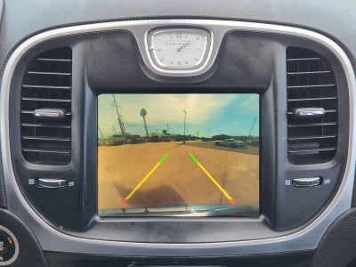 2017 Chrysler 300 Limited