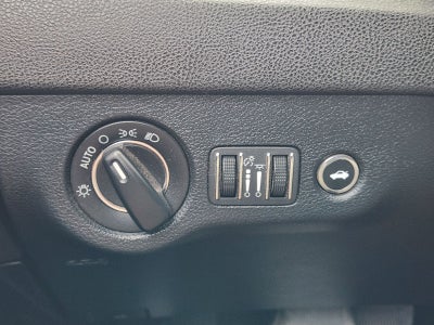 2017 Chrysler 300 Limited