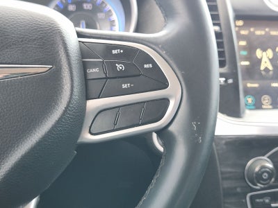 2017 Chrysler 300 Limited