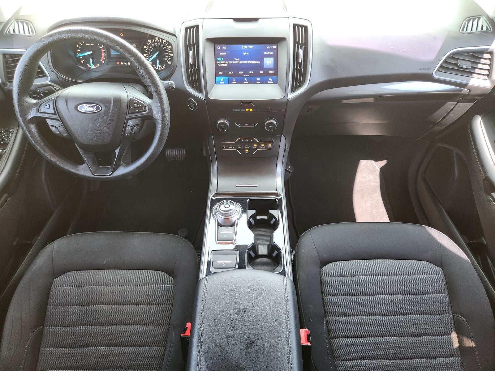 2020 Ford Edge SE