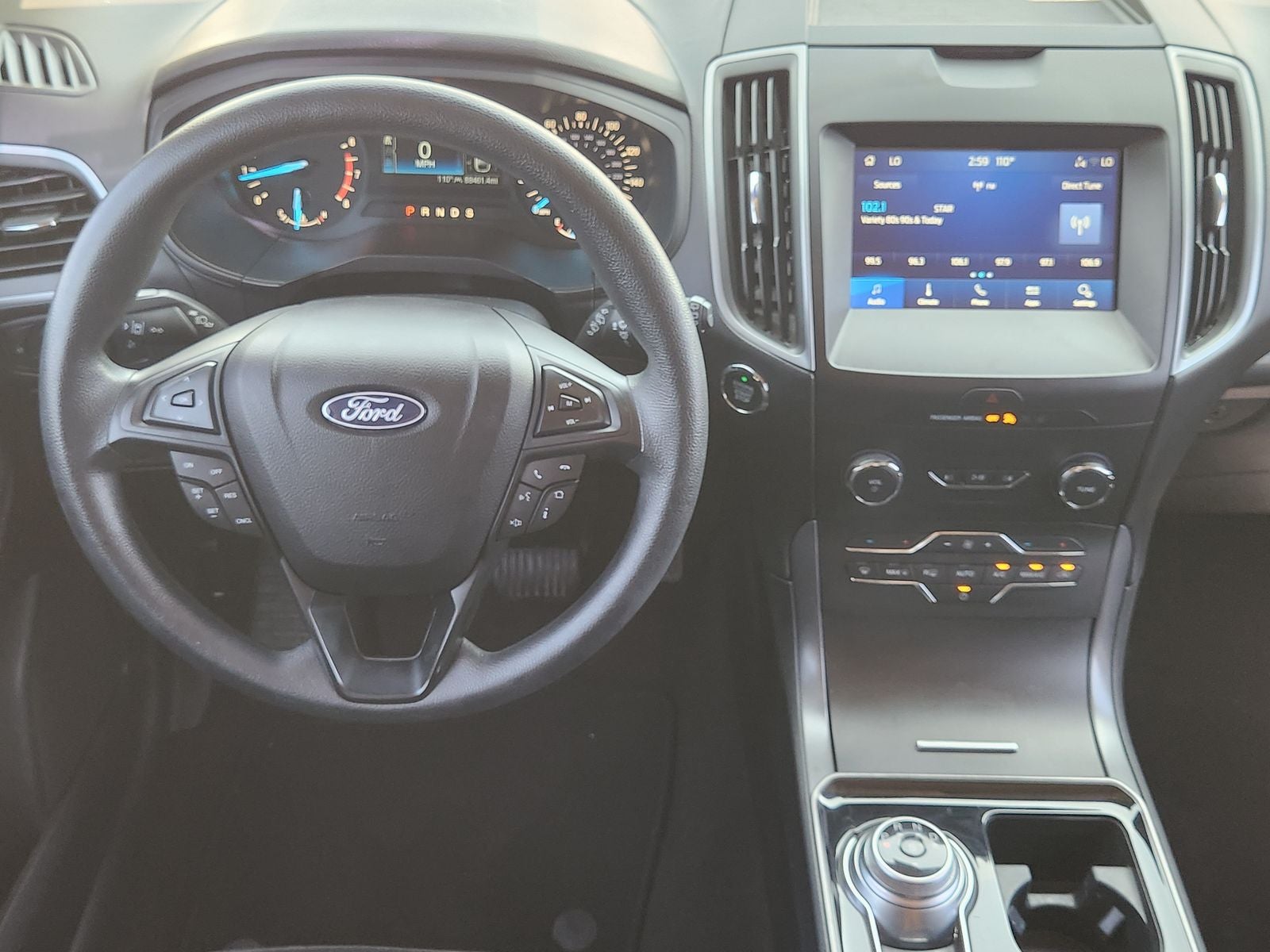 2020 Ford Edge SE
