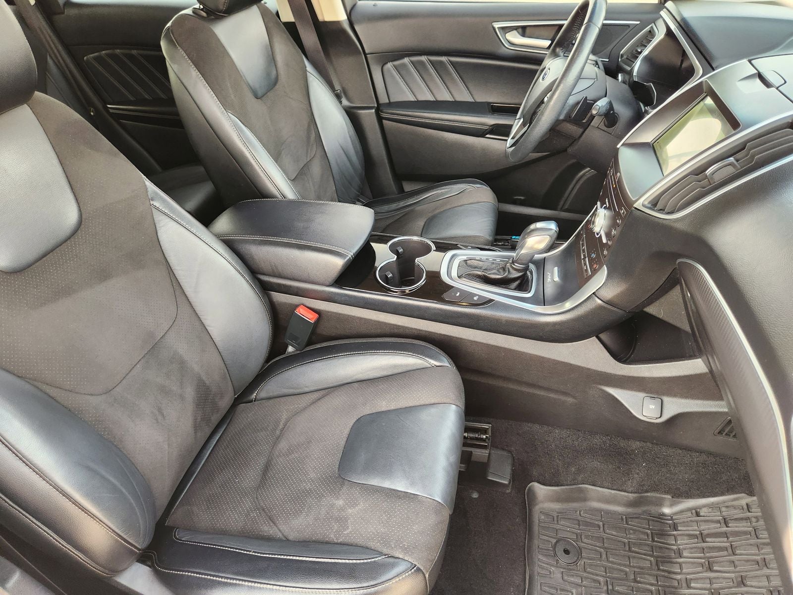 2017 Ford Edge Sport