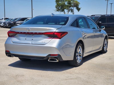 2022 Toyota Avalon XLE