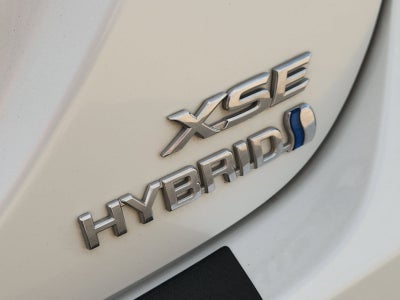 2021 Toyota Camry Hybrid XSE