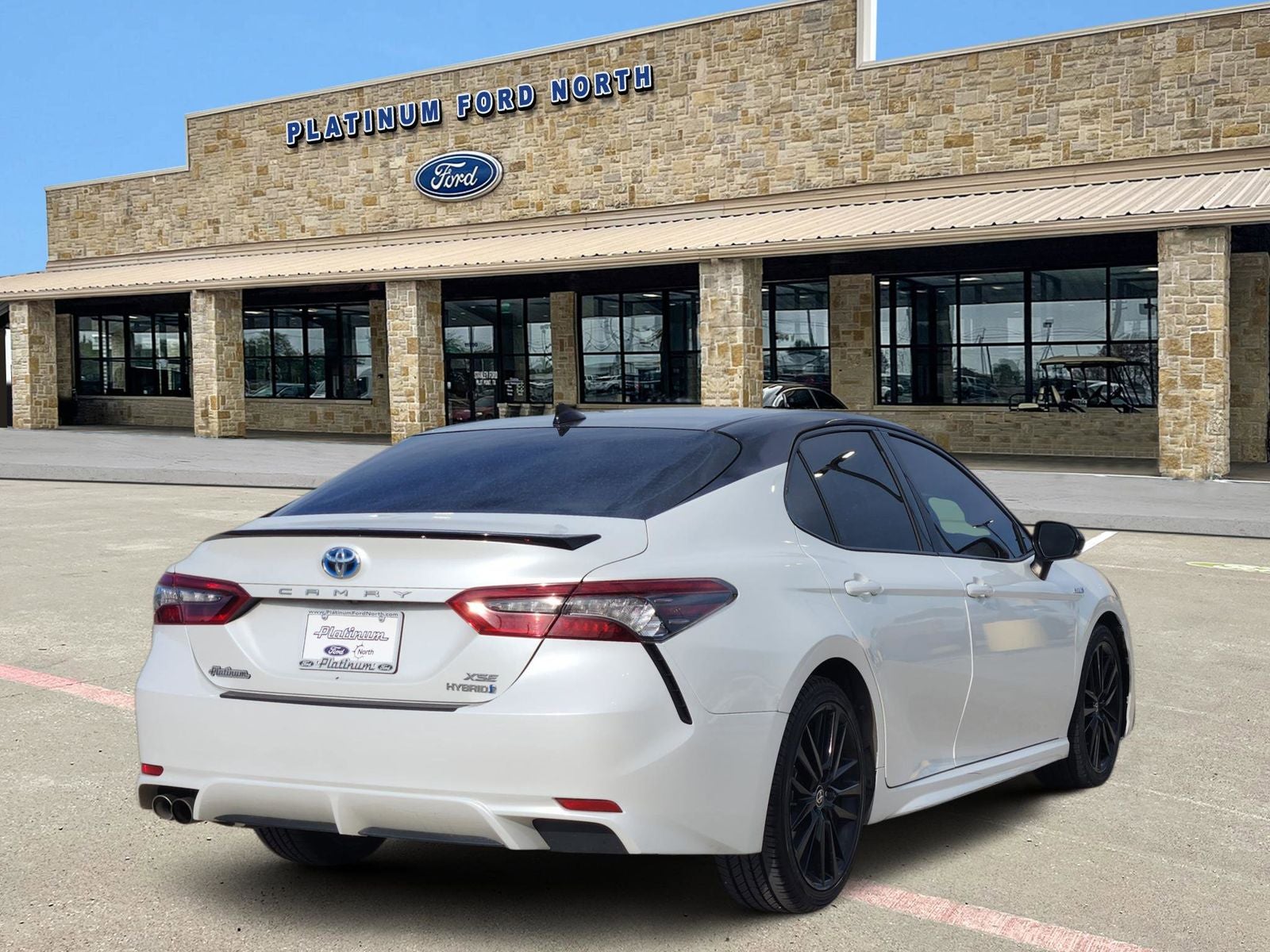 2021 Toyota Camry Hybrid XSE
