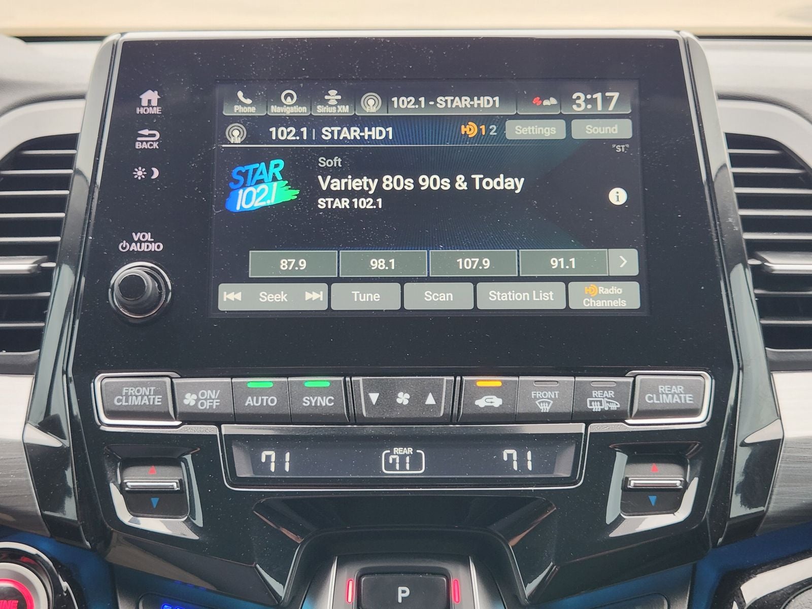 2023 Honda Odyssey Elite