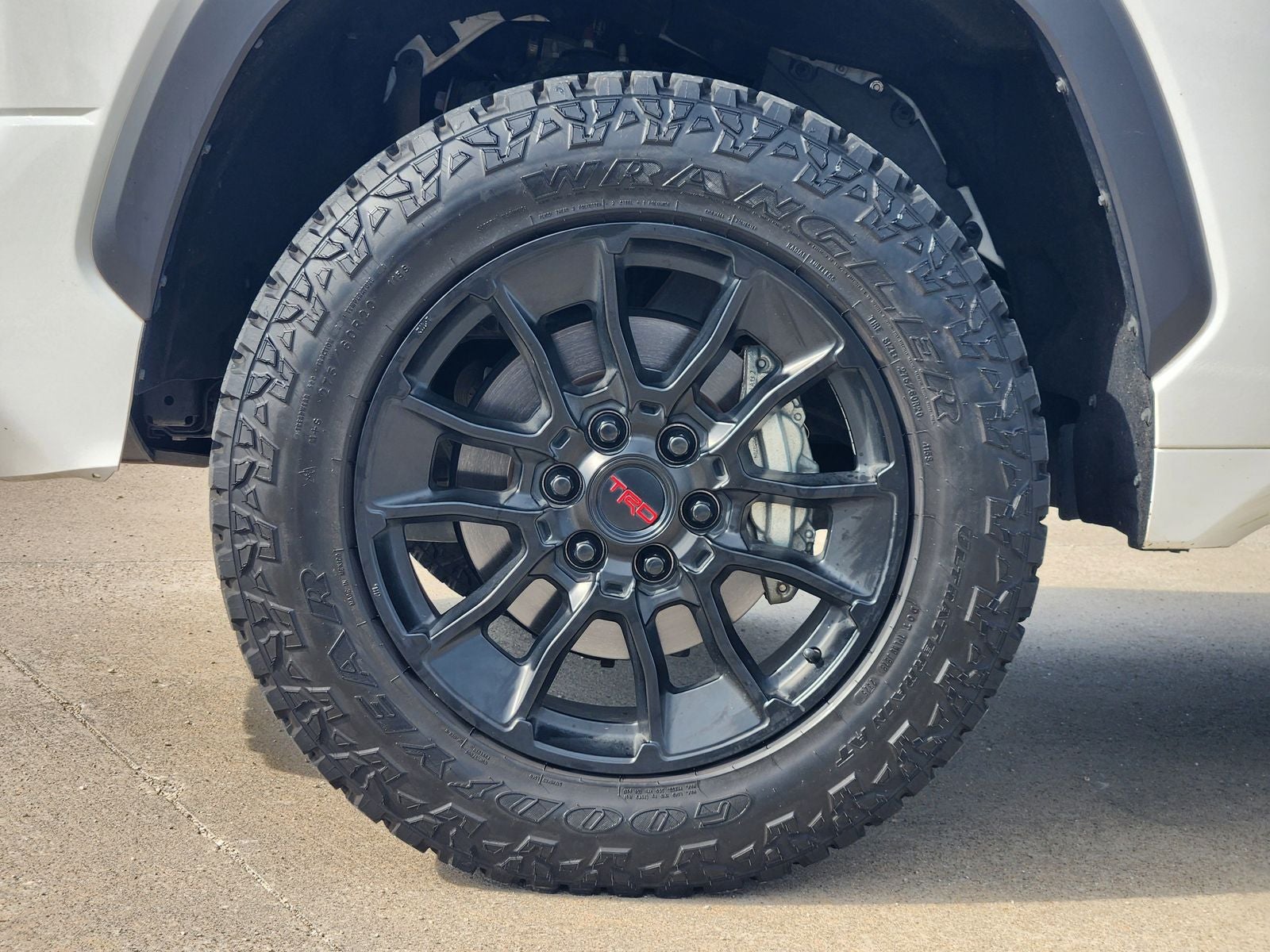 2024 Toyota Tundra SR5